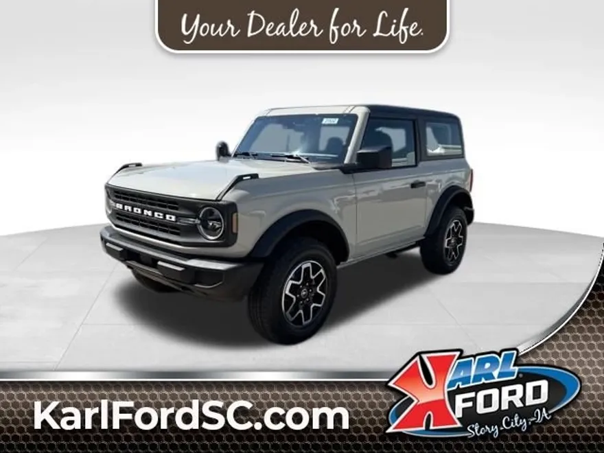 2025 Ford Bronco Base photo 1