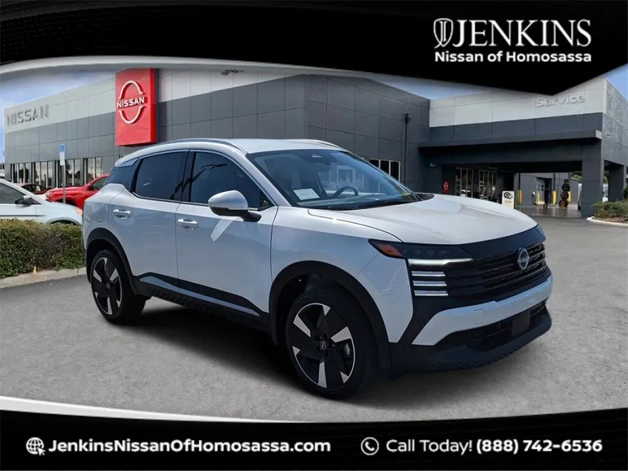 2025 Nissan Kicks SR photo 1