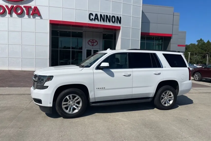 2020 Chevrolet Tahoe LT photo 1