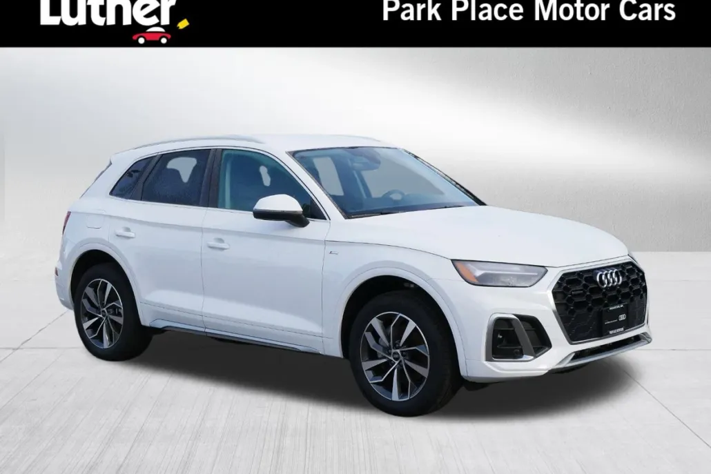 2024 Audi Q5 45 S line Premium photo 1