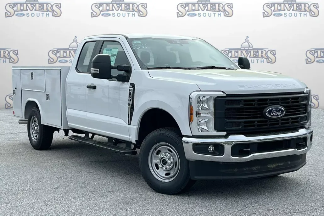 2024 Ford F-250 XL photo 1