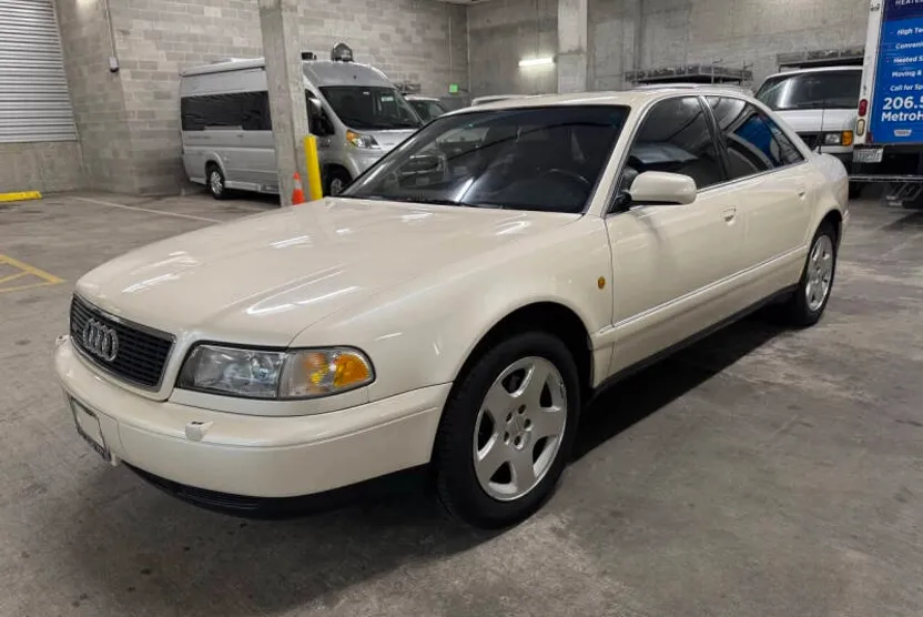 1999 Audi A8 Quattro photo 1