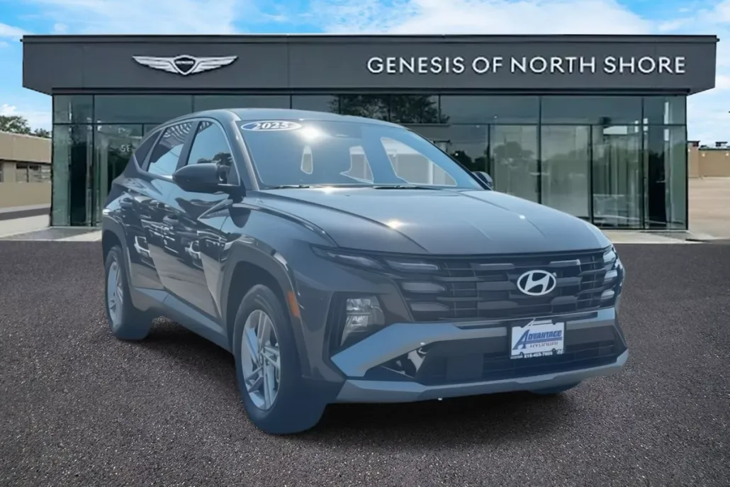 2025 Hyundai Tucson SE photo 1