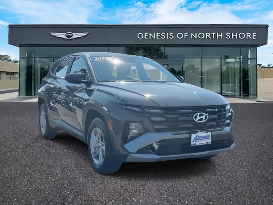 2025 Hyundai Tucson SE photo 1