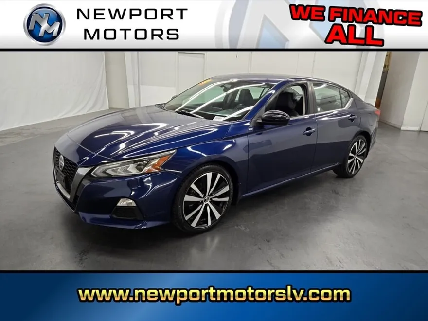 2019 Nissan Altima SR photo 1