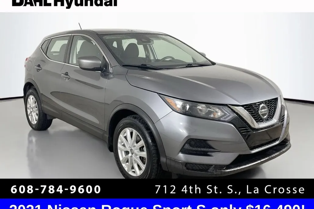 2021 Nissan Rogue Sport S photo 1