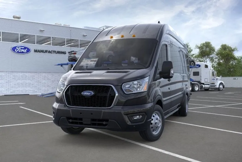 2025 Ford Transit photo 1