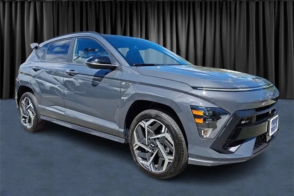 2024 Hyundai Kona N Line photo 1