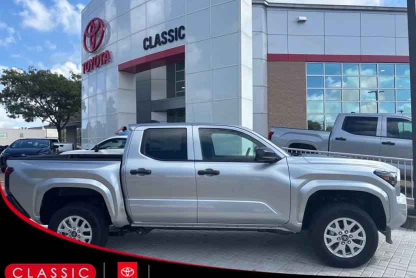 2025 Toyota Tacoma SR 4x4 Double Cab photo 1