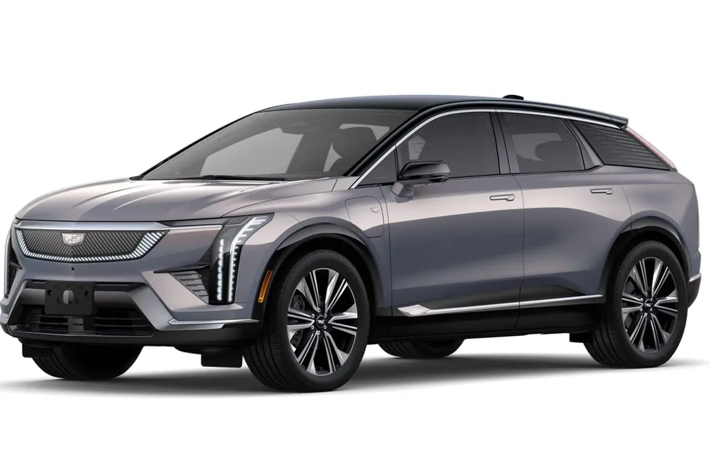 2026 Cadillac Optiq Luxury photo 1