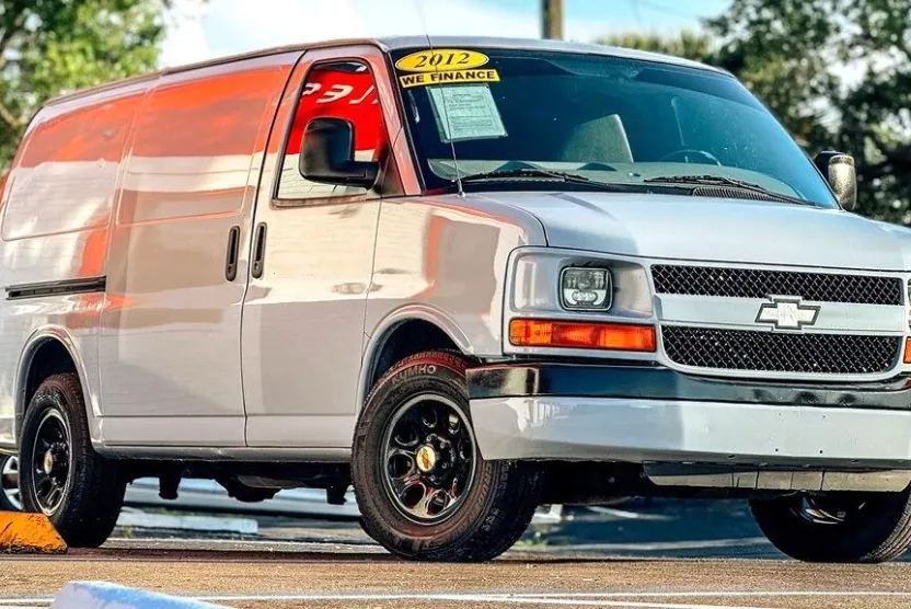2012 Chevrolet Express 1500 Cargo photo 1