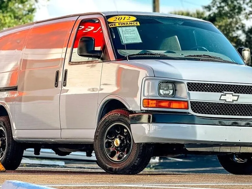 2012 Chevrolet Express 1500 Cargo photo 1