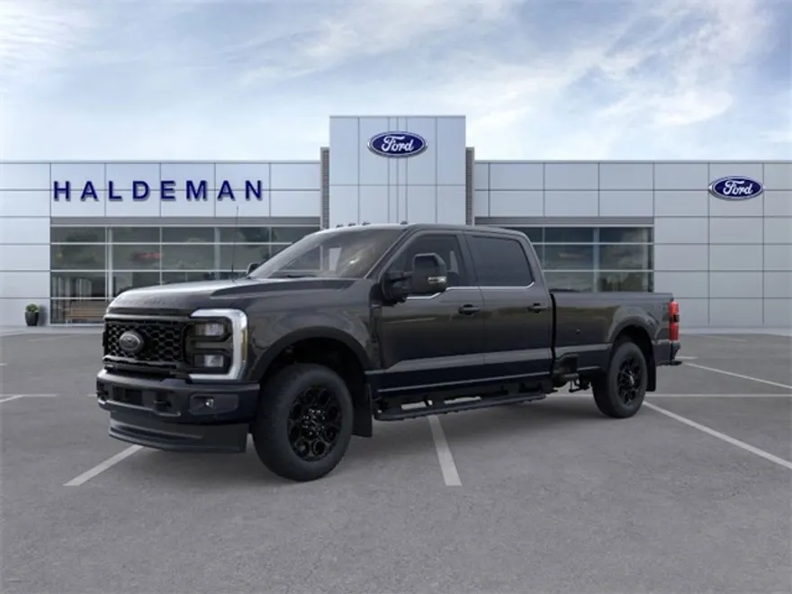 2026 Ford F-350 Lariat photo 1