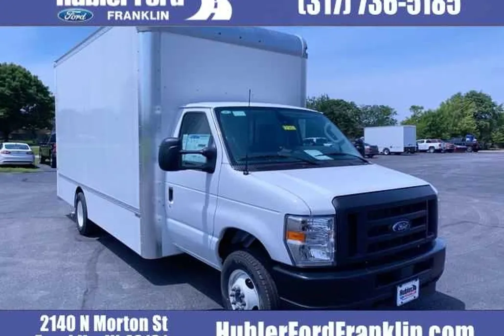 2025 Ford E-450 photo 1