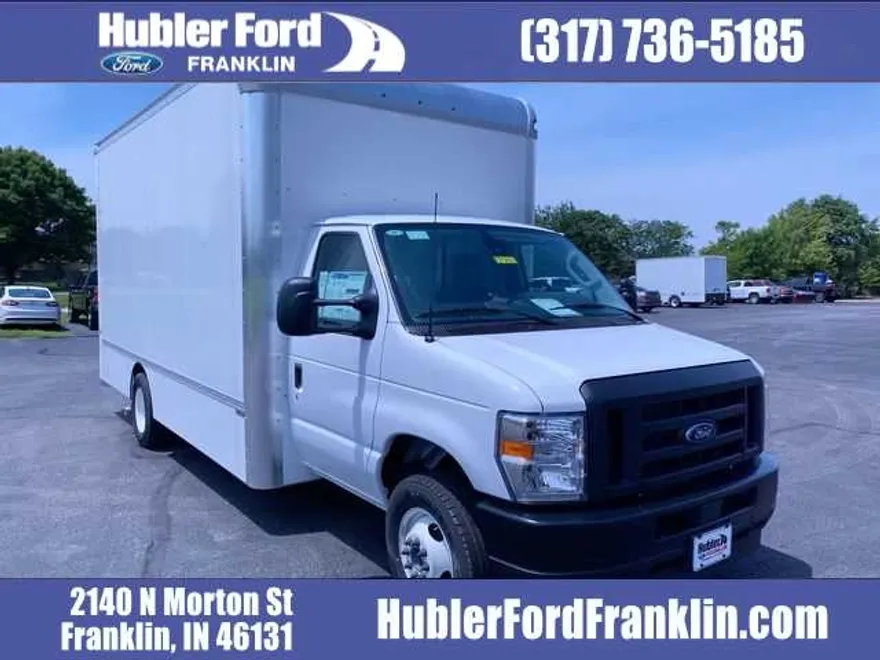 2025 Ford E-450 photo 1