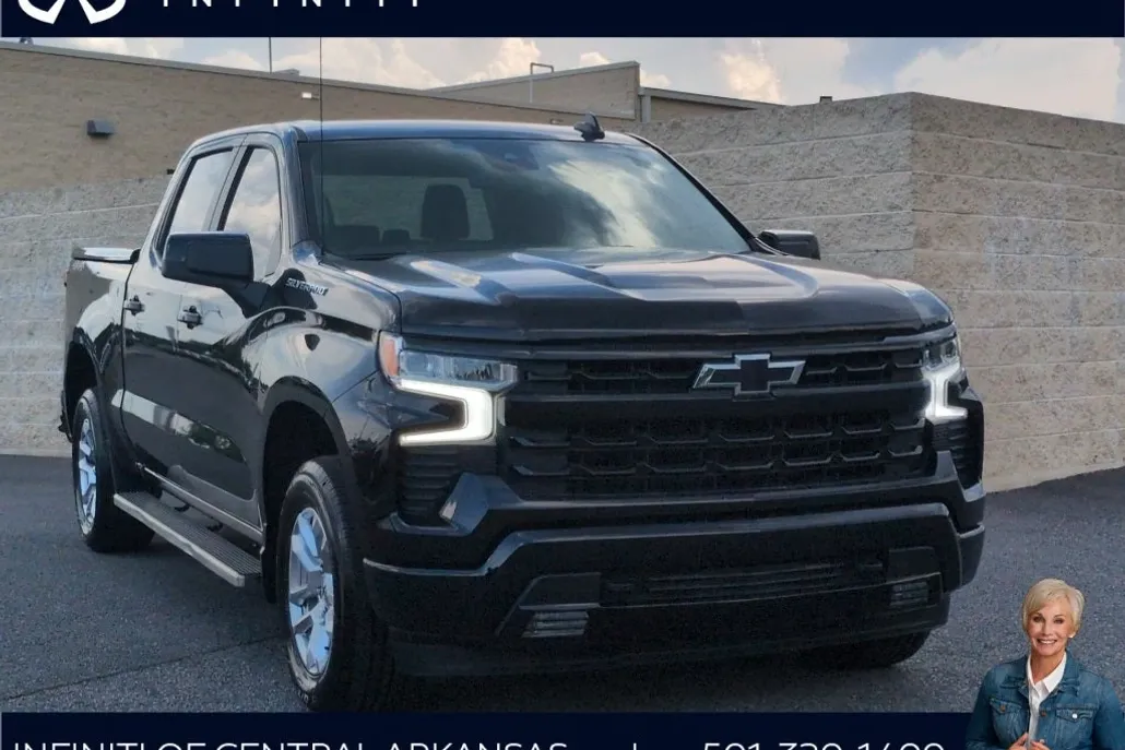 2022 Chevrolet Silverado 1500 RST photo 1