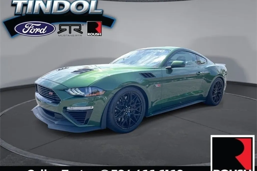 2022 Ford Mustang GT photo 1