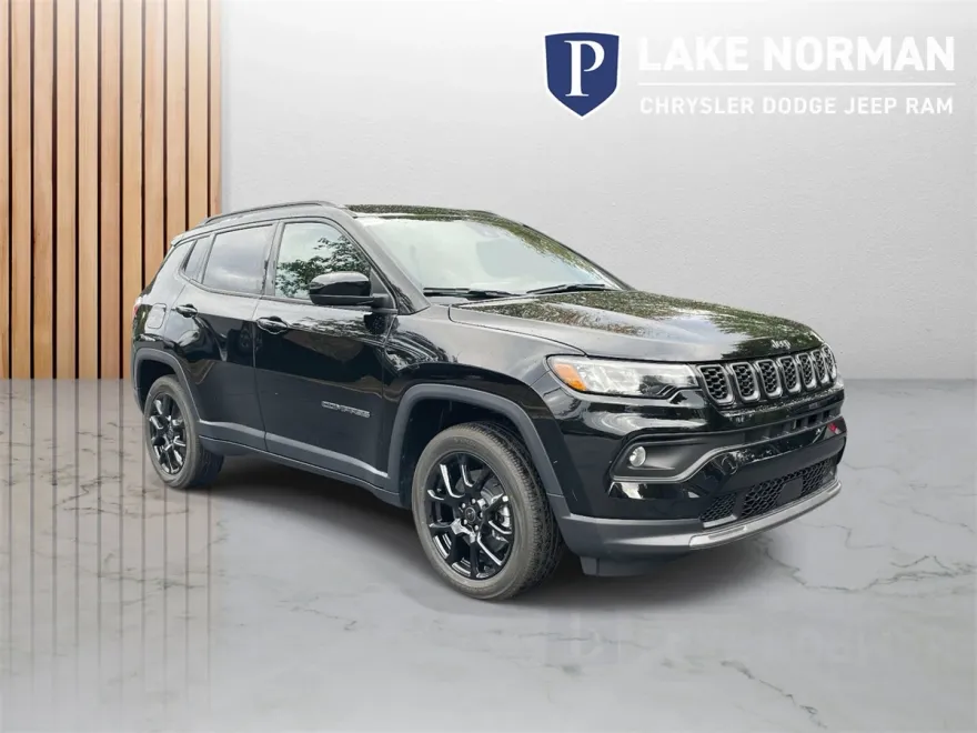 2026 Jeep Compass Latitude Altitude photo 1