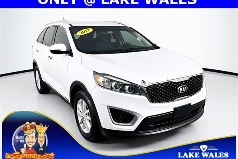 2017 Kia Sorento LX photo 1