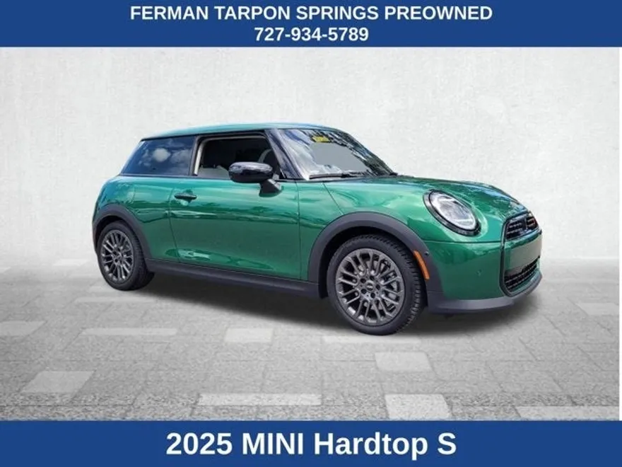 2025 Mini Cooper 2 Door Hardtop Signature photo 1