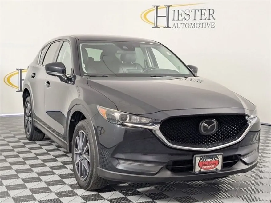 2018 Mazda CX-5 Touring photo 1