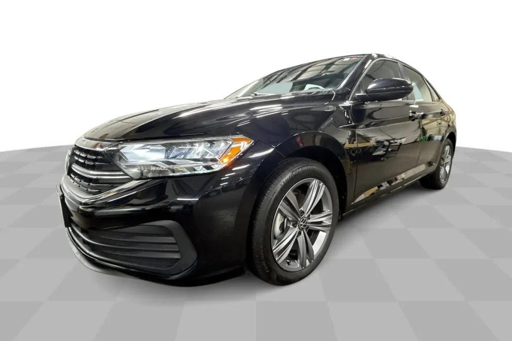 2024 Volkswagen Jetta SE photo 1