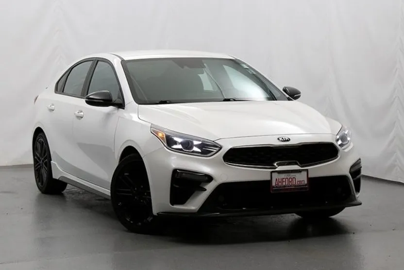 2020 Kia Forte GT photo 1