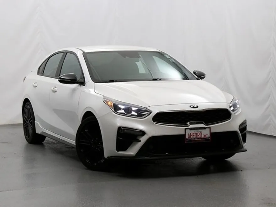 2020 Kia Forte GT photo 1