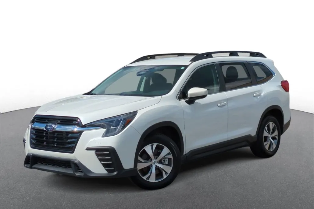 2024 Subaru Ascent Premium photo 1