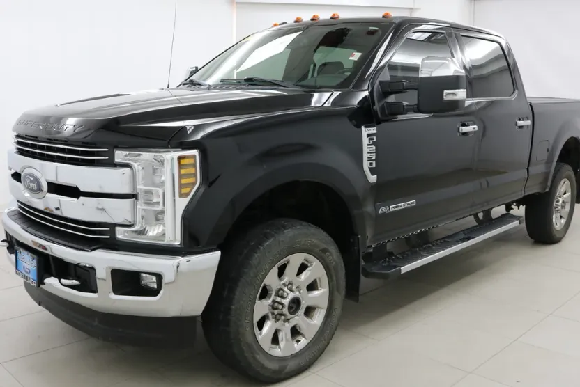 2018 Ford F-250 Lariat photo 1