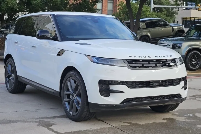 2025 Land Rover Range Rover Sport SE photo 1