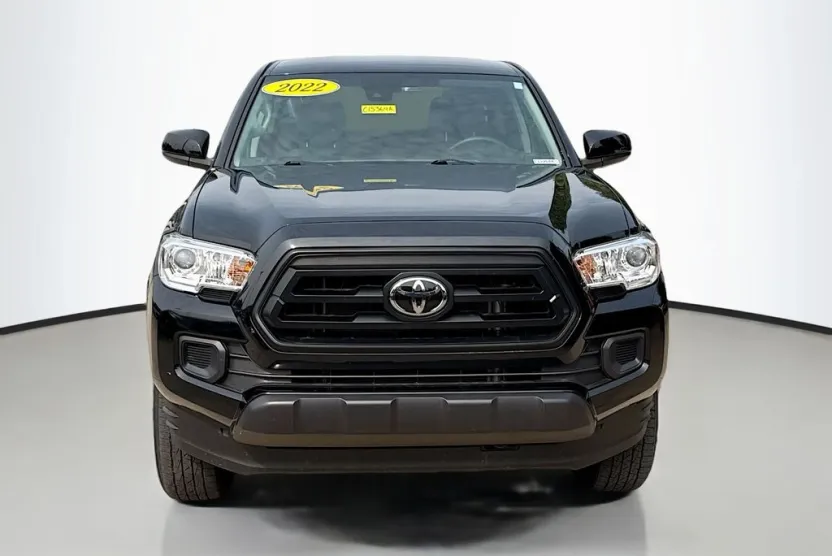 2022 Toyota Tacoma SR photo 1