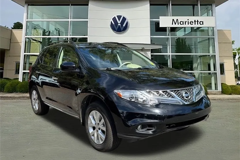 2014 Nissan Murano SV photo 1