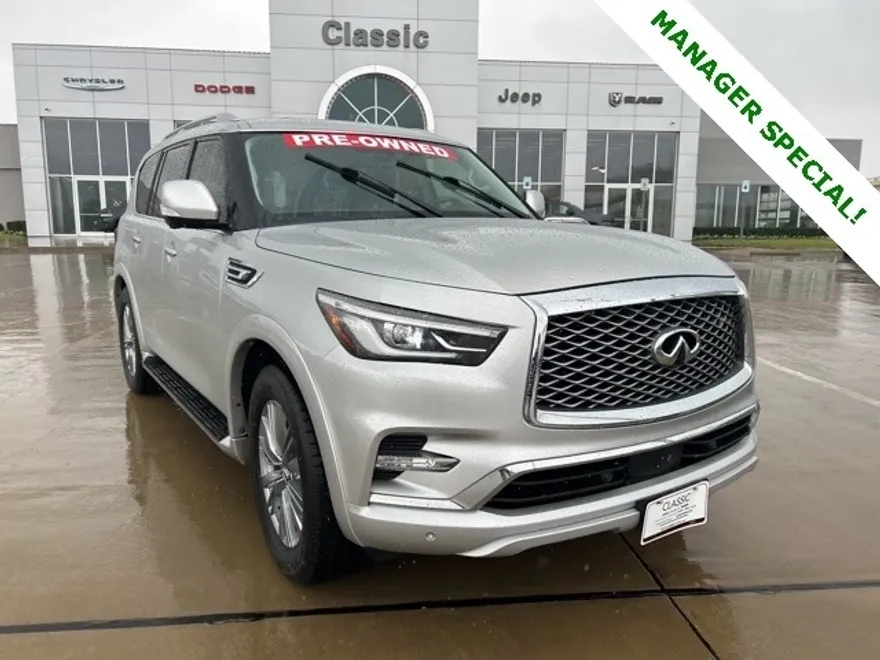 2021 Infiniti QX80 Luxe photo 1