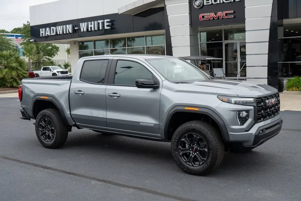 2025 Gmc Canyon Elevation photo 1