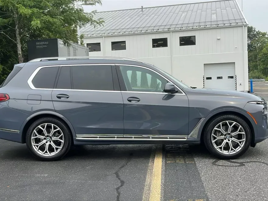 2023 Bmw X7 xDrive40i photo 1
