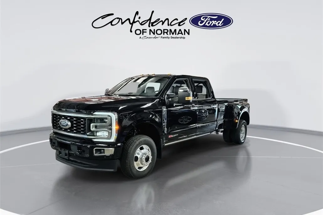 2025 Ford F-350 photo 1
