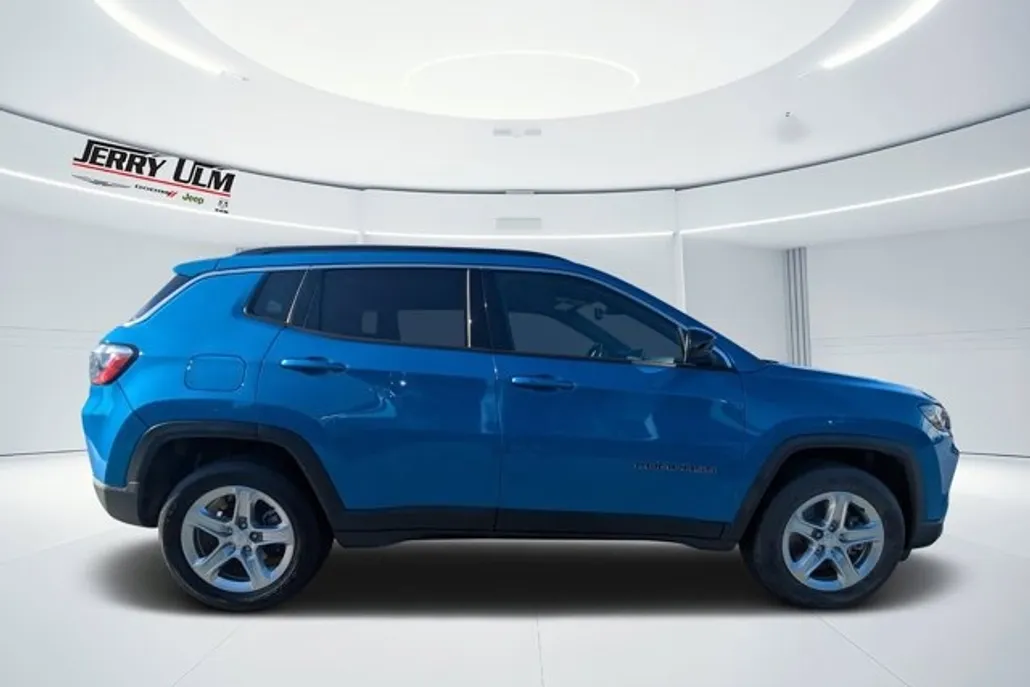2024 Jeep Compass North Edition Latitude photo 1