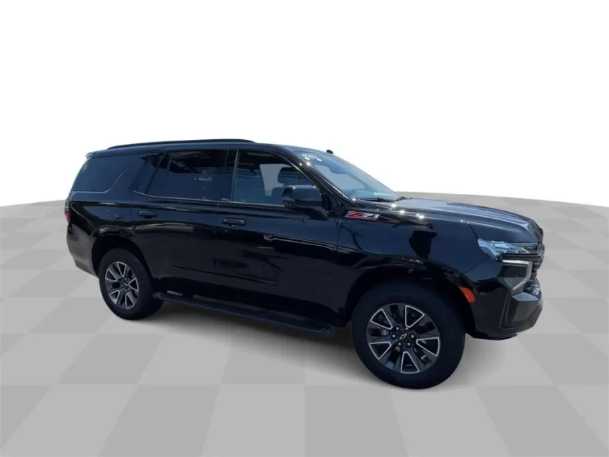 2023 Chevrolet Tahoe Z71 photo 1