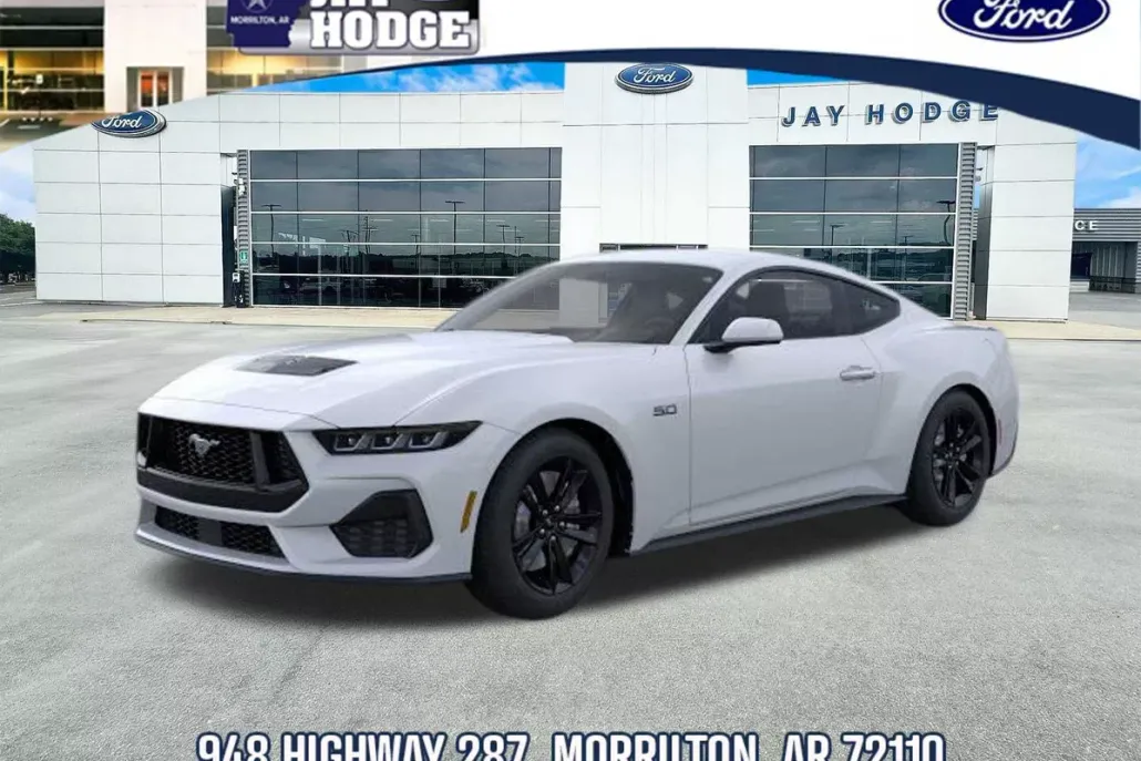 2025 Ford Mustang GT photo 1