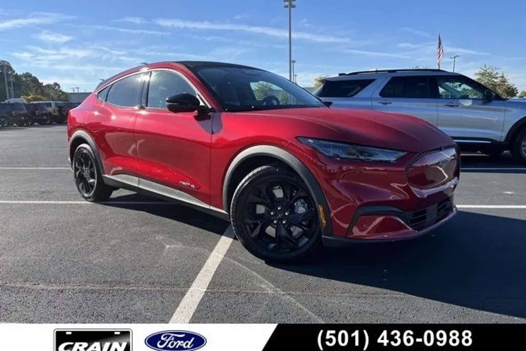 2024 Ford Mustang Mach-E Select photo 1
