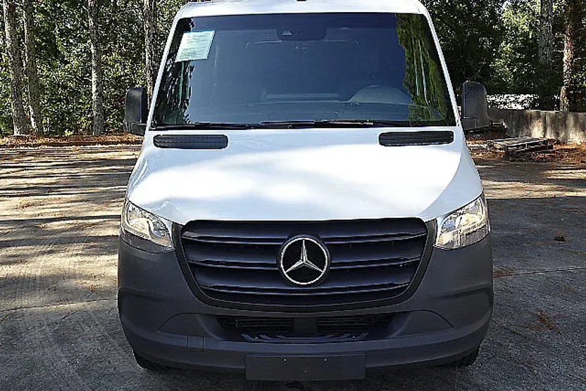 2022 Mercedes Benz Sprinter Cargo Van 2500 Standard Roof photo 1