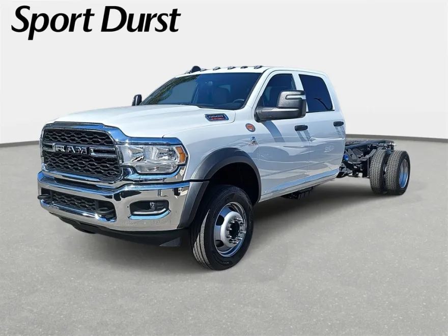 2024 Ram 5500 Tradesman photo 1