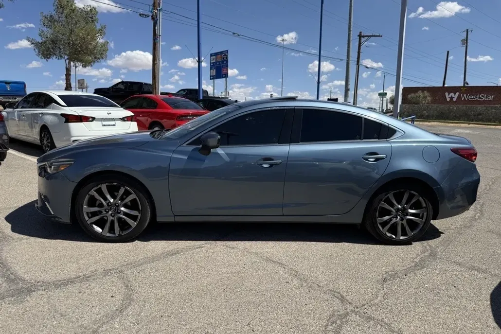 2017 Mazda Mazda6 Grand Touring photo 1