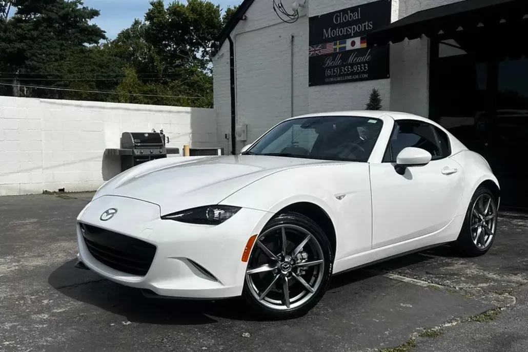 2023 Mazda MX-5 Miata Miata RF photo 1