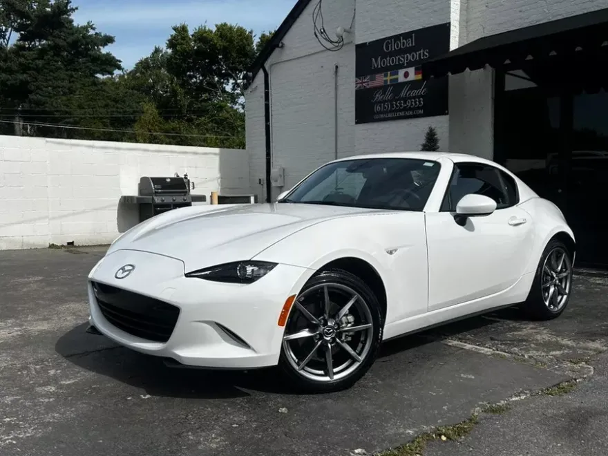 2023 Mazda MX-5 Miata Miata RF photo 1
