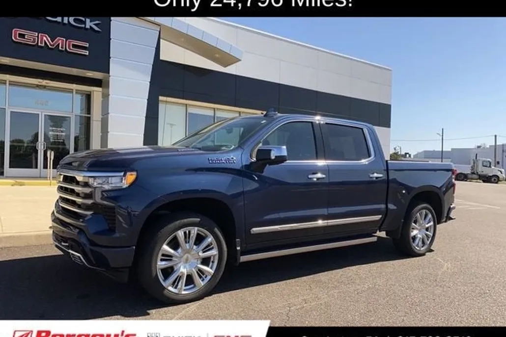 2023 Chevrolet Silverado 1500 High Country photo 1