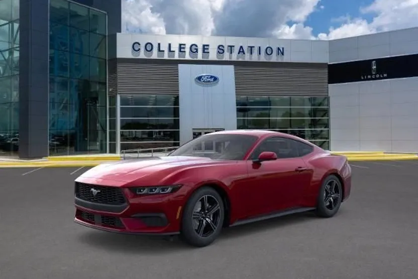 2025 Ford Mustang photo 1
