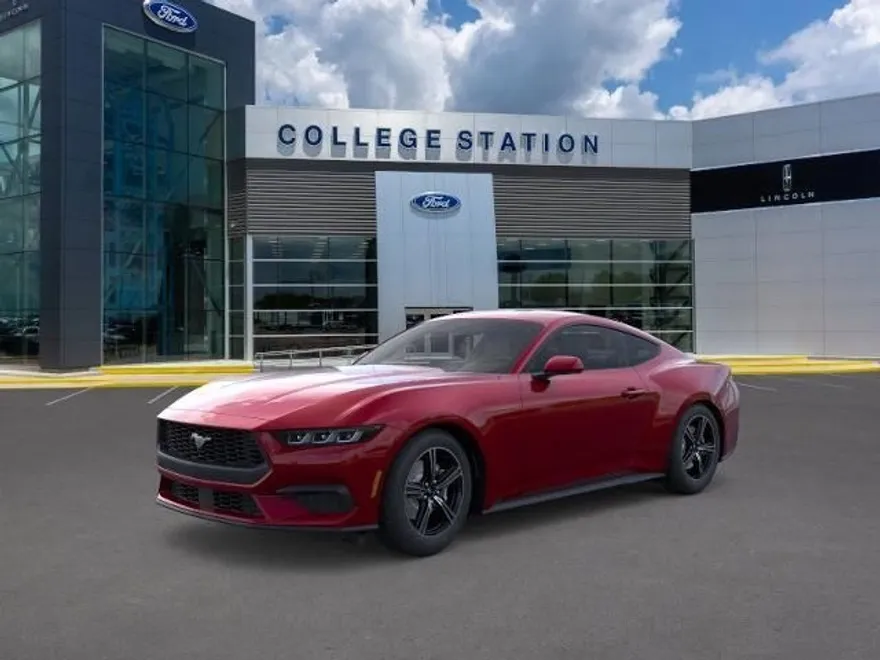 2025 Ford Mustang photo 1
