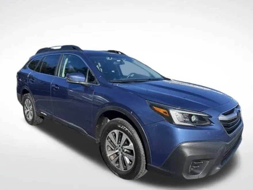 2022 Subaru Outback Premium photo 1